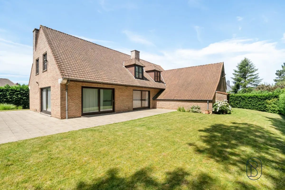 Villa à vendre à Mouscron 7700 600000.00€ 4 chambres 420.00m² - annonce 735540