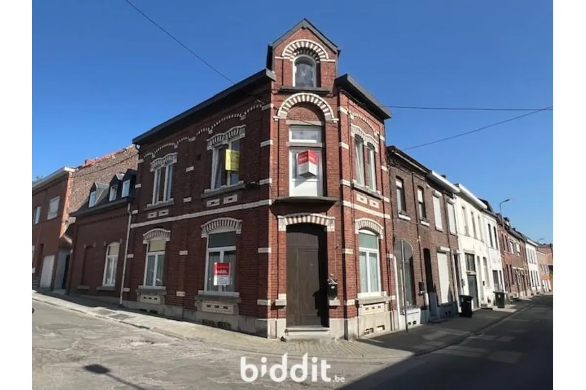 Maison à vendre à Trazegnies 6183 125000.00€ 4 chambres 192.00m² - annonce 734901