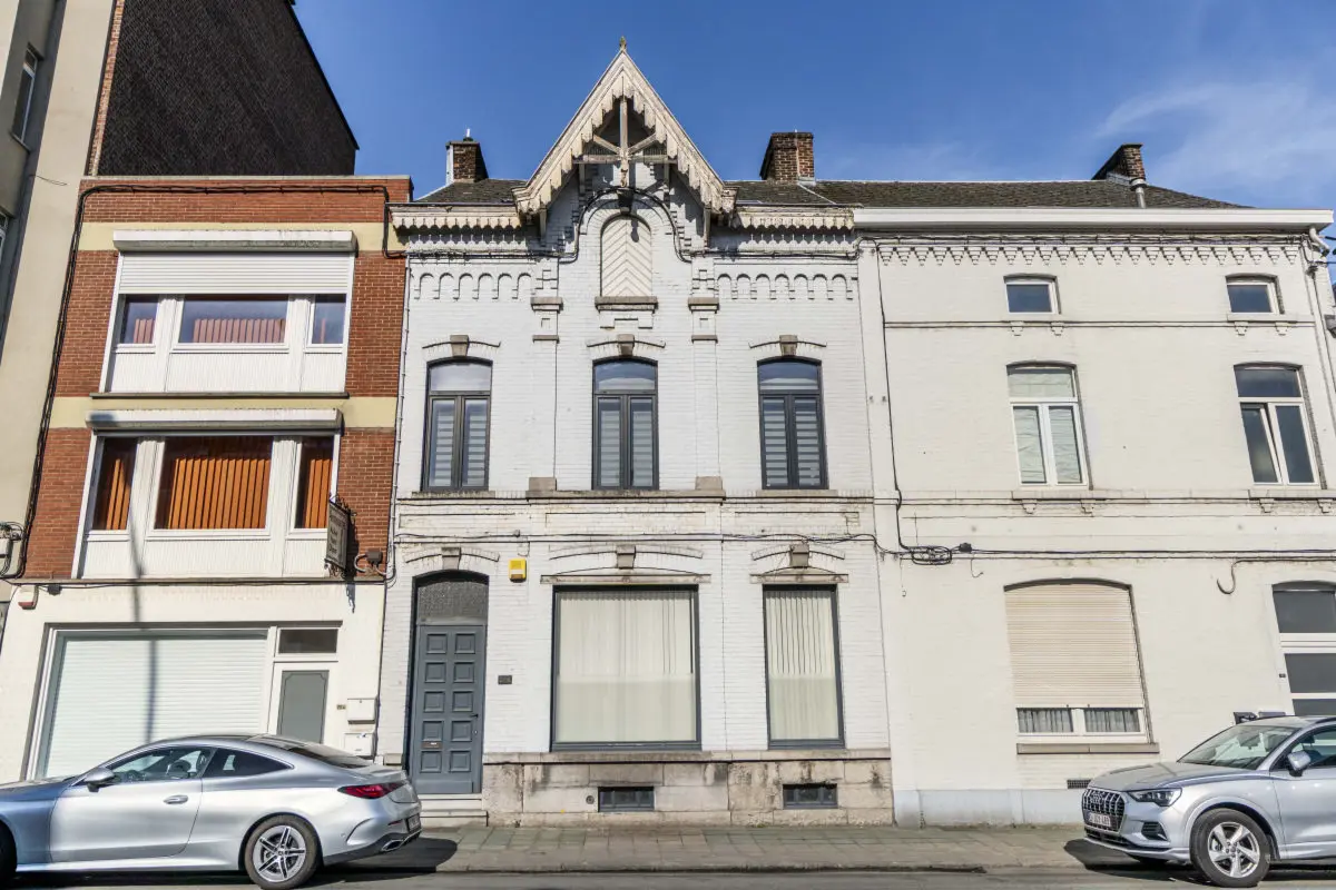 Maison à vendre à Mont-sur-Marchienne 6032 248000.00€ 3 chambres 348.00m² - annonce 735983
