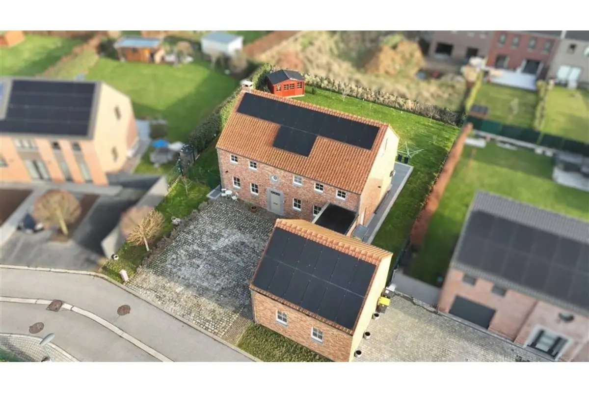 Villa à vendre à Ecaussinnes 7190 620000.00€ 3 chambres 250.00m² - annonce 737097