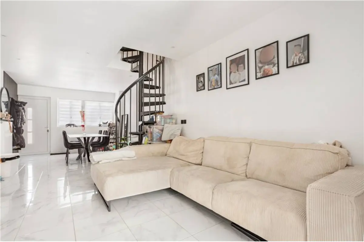 Maison à  à Mouscron 7700 185000.00€ 3 chambres 90.00m² - annonce 736591