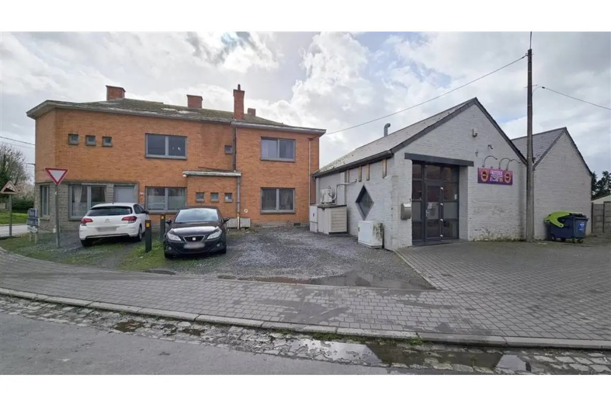 Immeuble de rapport - Immeuble à appartement à vendre à Audregnies 7382 365000.00€ 3 chambres 205.00m² - annonce 737073