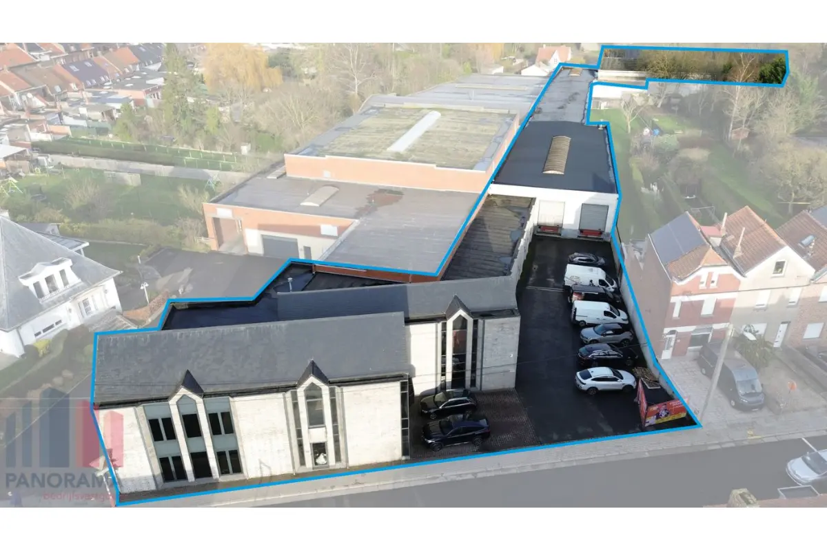 Commerce à vendre à Mouscron 7700 0.00€  chambres 3676.00m² - annonce 737162