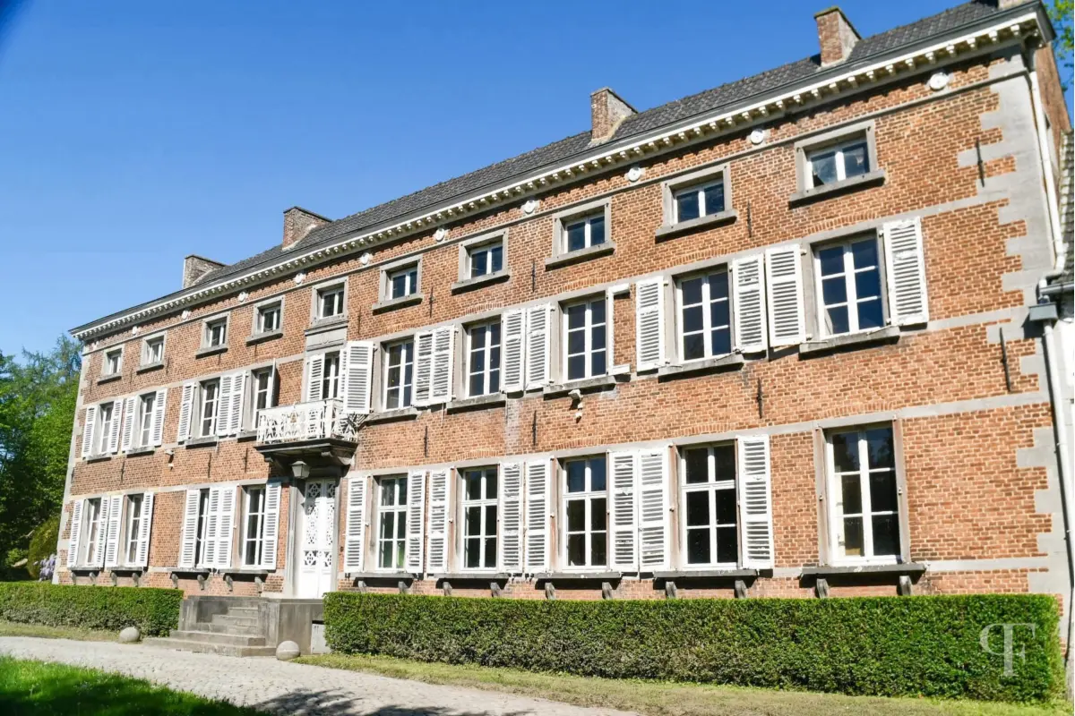 Maison à vendre à Seneffe 7180 0.00€ 13 chambres 1552.00m² - annonce 736543