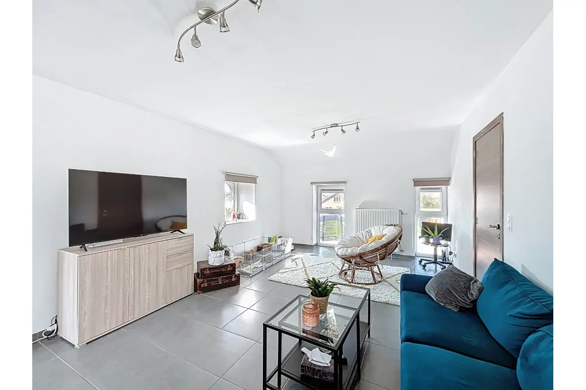 Appartement à  à Mellet 6211 720.00€ 1 chambres 63.00m² - annonce 736466