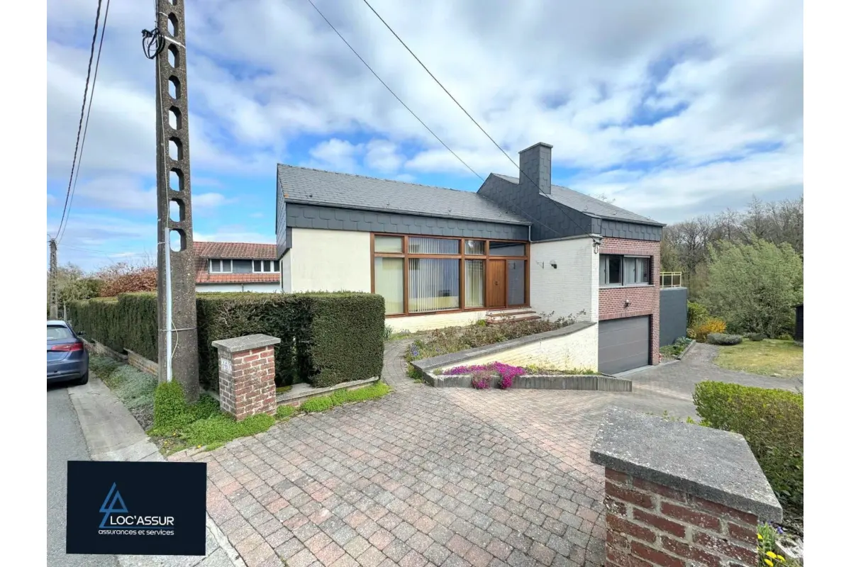 Villa à louer à Montigny-le-Tilleul 6110 1150.00€ 4 chambres 180.00m² - annonce 737521