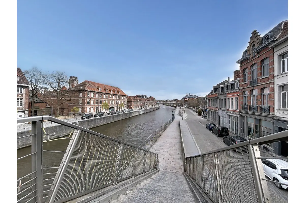 Appartement à vendre à Tournai 7500 379000.00€ 4 chambres 300.00m² - annonce 737799