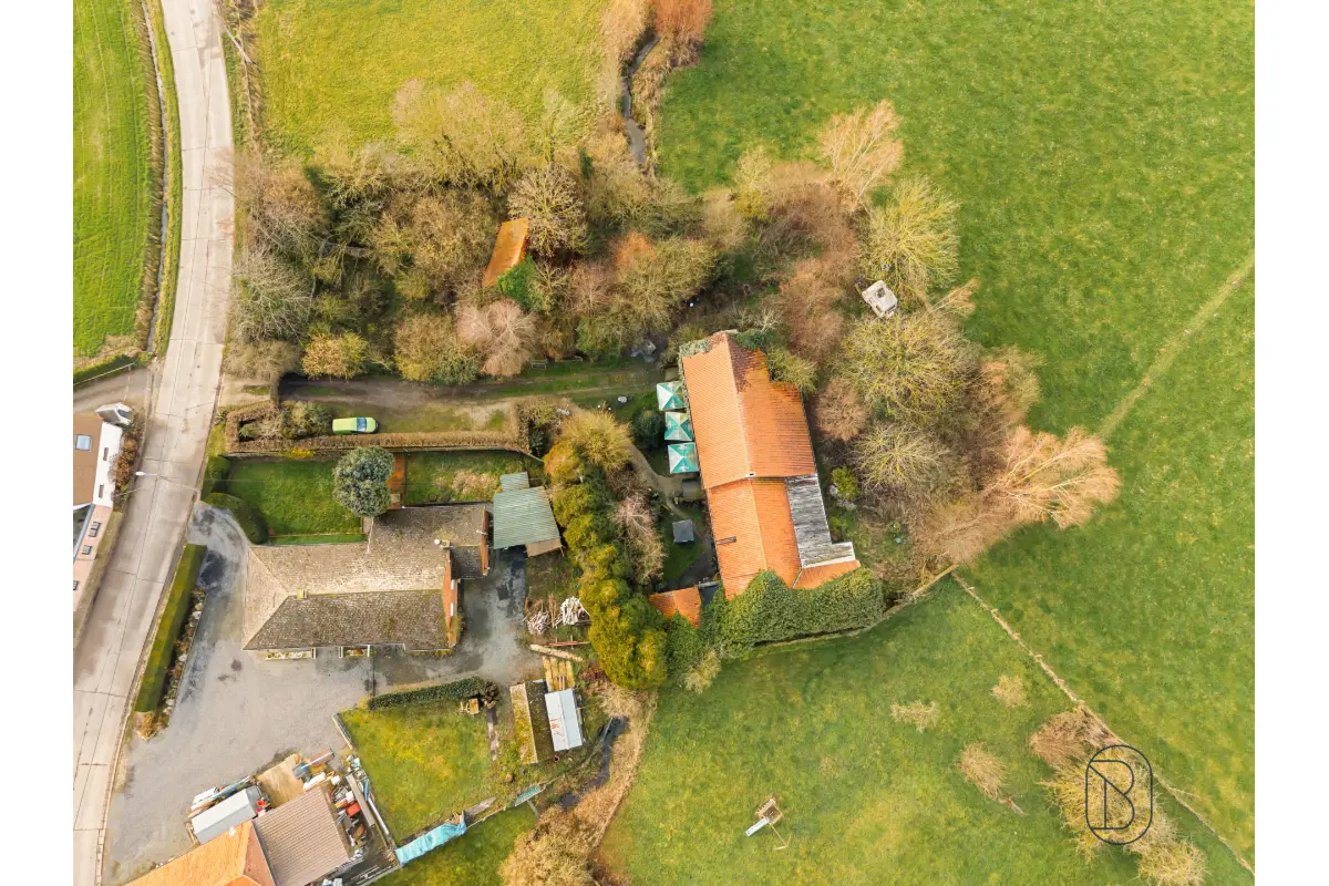 Maison à vendre à Saint-Sauveur 7912 395000.00€ 2 chambres 250.00m² - annonce 737917