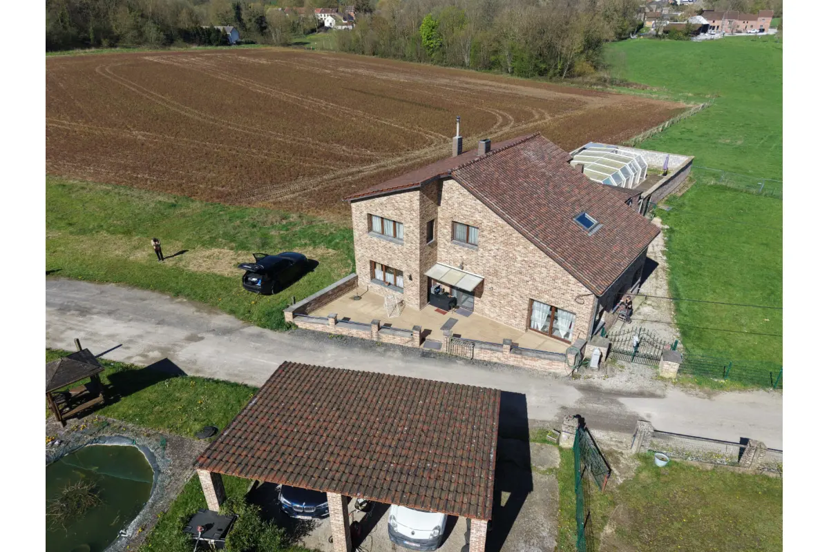 Villa à vendre à Leernes 6142 439000.00€ 3 chambres 160.00m² - annonce 737939