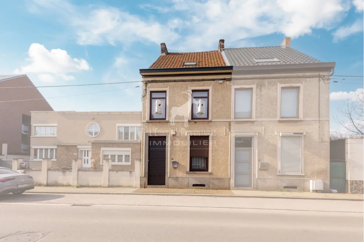 Maison à vendre à Roux 6044 159999.00€ 3 chambres 147.00m² - annonce 737541