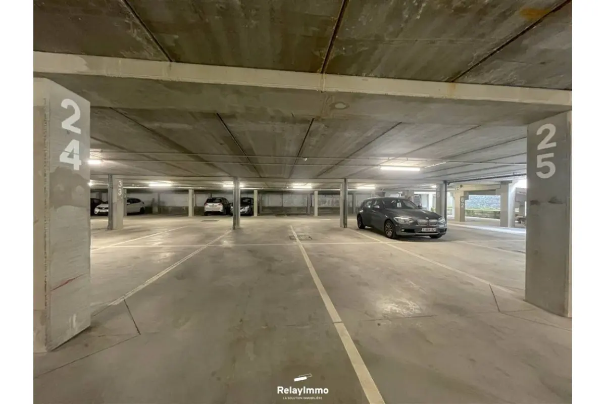 Parking à louer à Tournai 7500 80.00€  chambres m² - annonce 738868