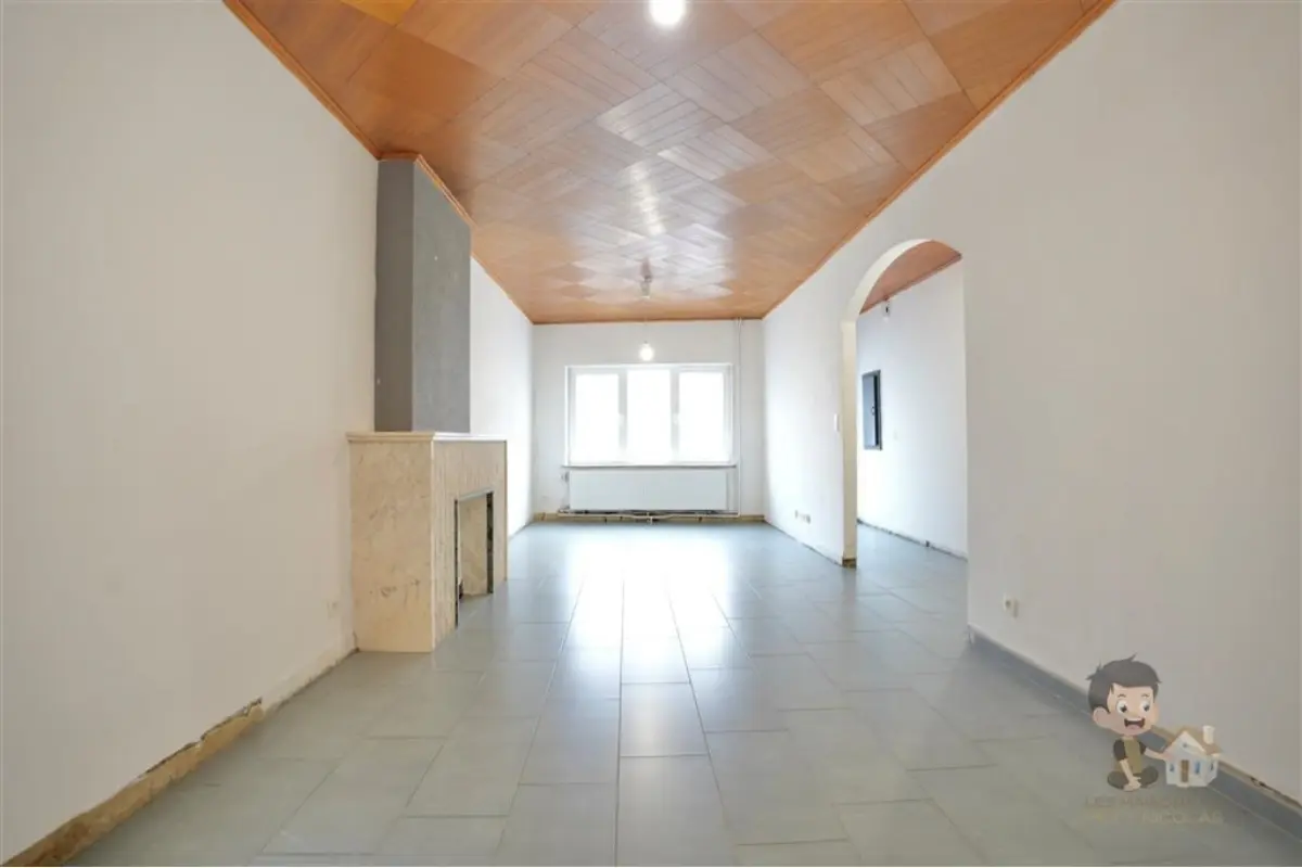 Maison à vendre à Châtelet 6200 149900.00€ 3 chambres 124.00m² - annonce 738467