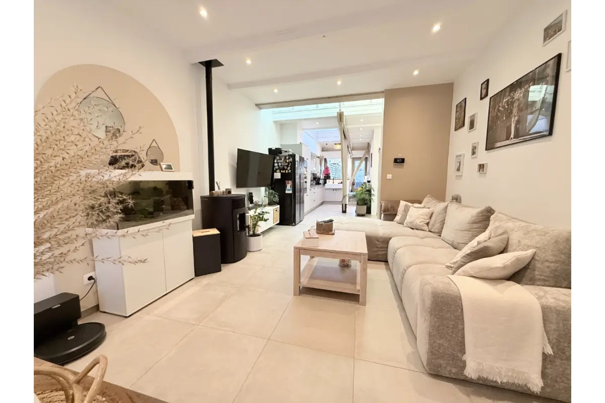 Maison à vendre à Luingne 7700 249000.00€ 4 chambres 152.00m² - annonce 739935