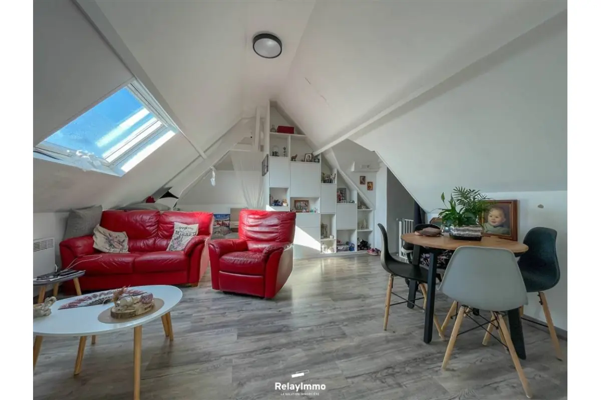 Studio à louer à Calonne 7642 550.00€ 1 chambres 50.00m² - annonce 741548