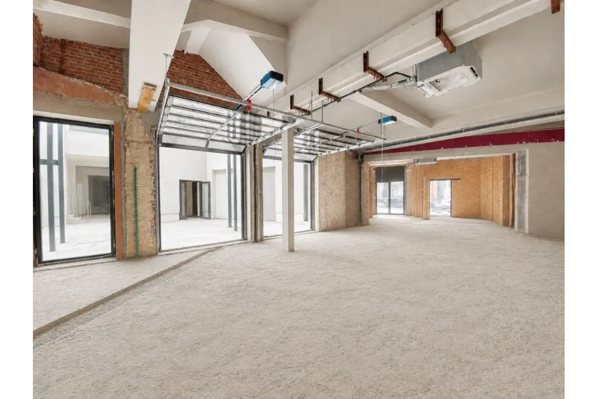 Commerce à  à Tournai 7500 2900.00€  chambres m² - annonce 740047