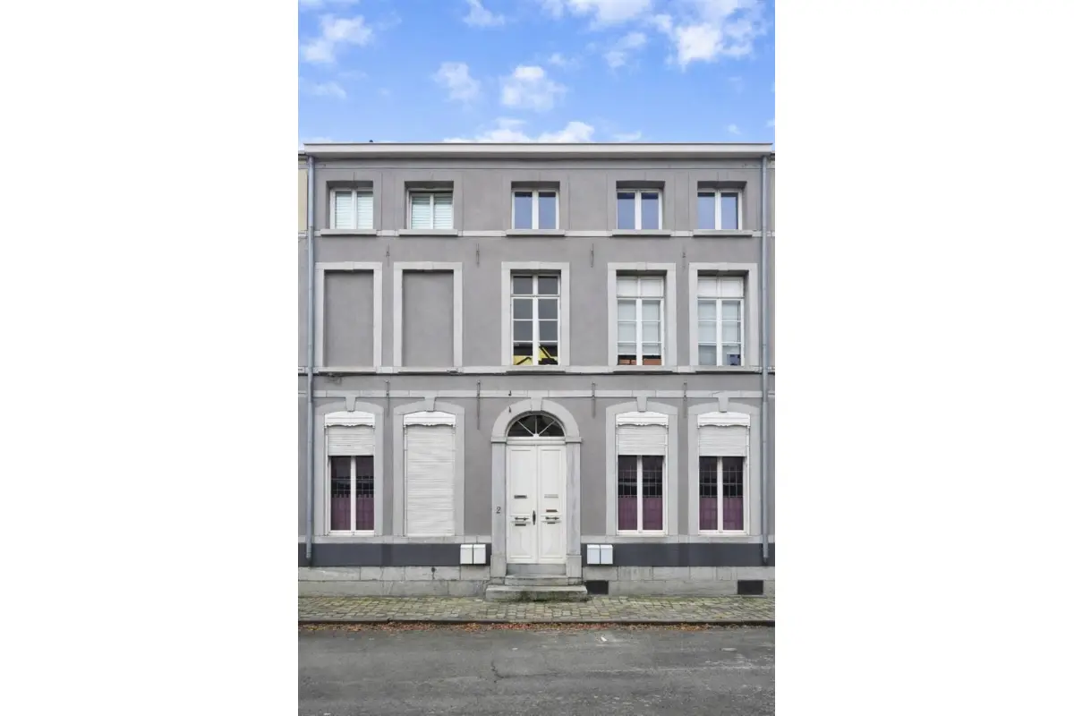 Commerce à  à Mons 7000 495000.00€ 4 chambres 282.00m² - annonce 740361