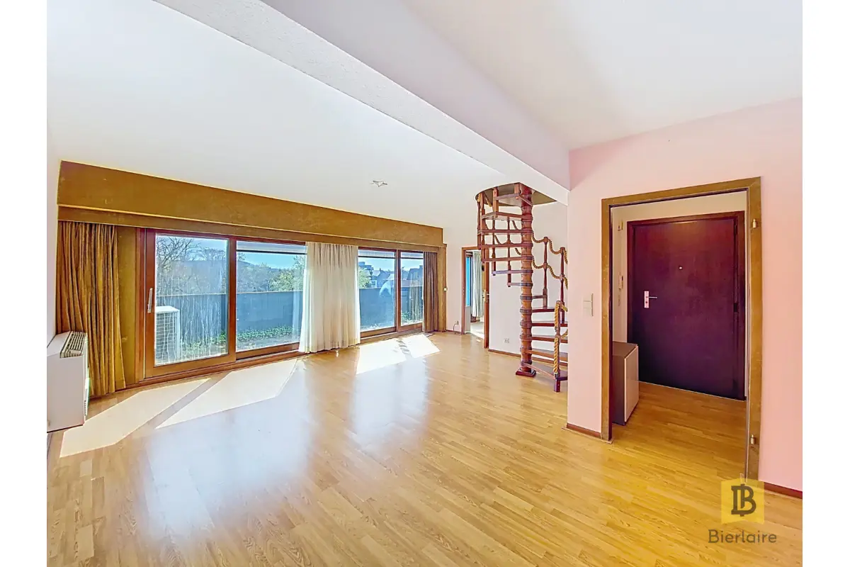 Duplex à vendre à Mons 7000 189000.00€ 2 chambres 116.00m² - annonce 740545