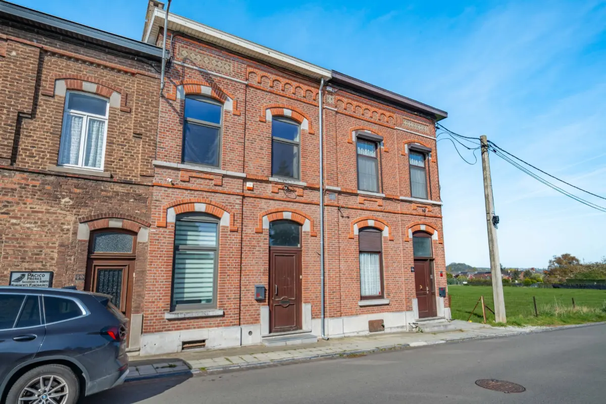 Maison à vendre à Mont-sur-Marchienne 6032 160000.00€ 3 chambres 105.00m² - annonce 740176
