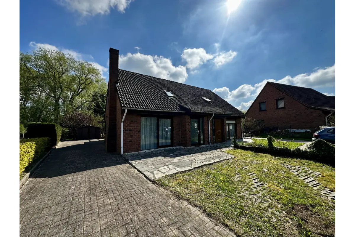 Maison à louer à Enghien 7850 1050.00€ 3 chambres 100.00m² - annonce 740360