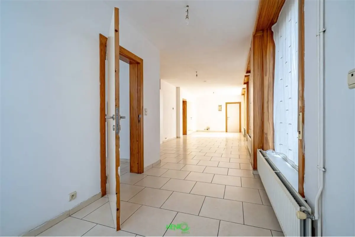 Appartement à vendre à Mouscron 7700 100000.00€ 1 chambres 69.00m² - annonce 741824