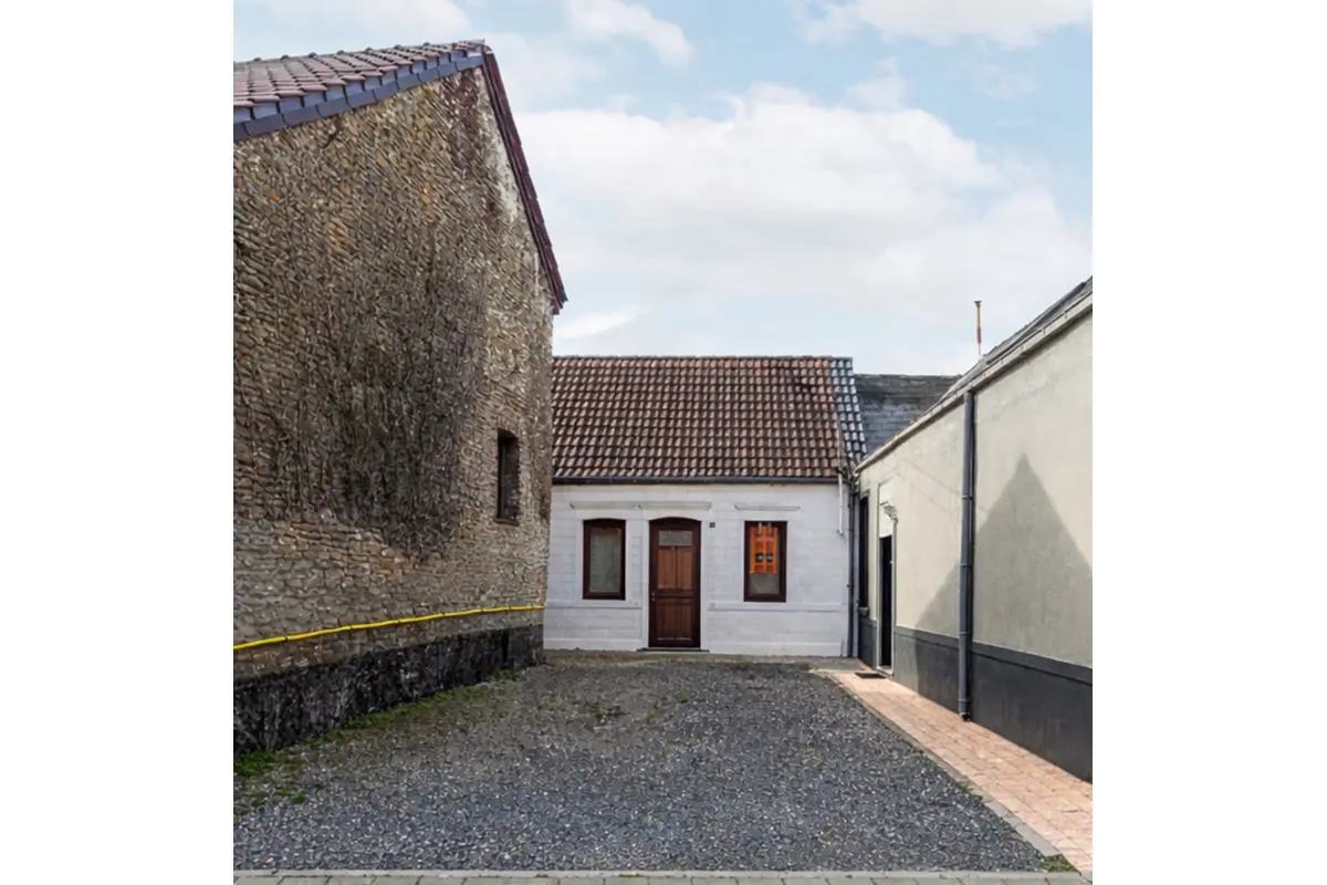 Maison à vendre à Bernissart 7320 70000.00€ 2 chambres 105.00m² - annonce 741882