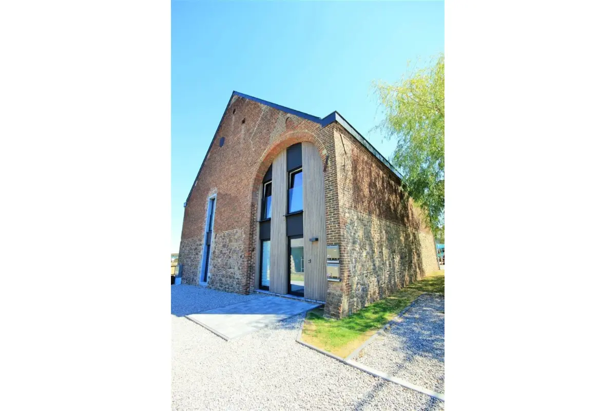 Appartement à louer à Gozée 6534 925.00€ 2 chambres 119.00m² - annonce 742032