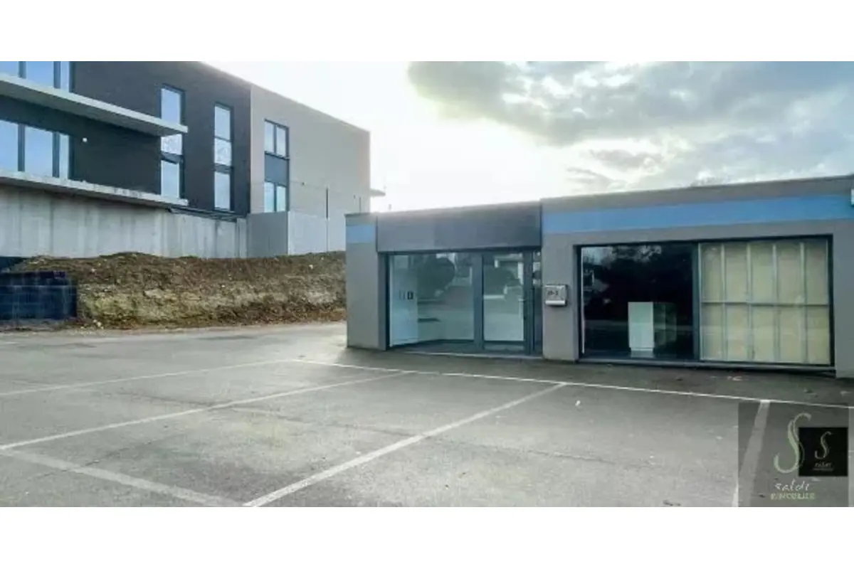 Commerce à  à Binche 7130 1200.00€  chambres m² - annonce 742755