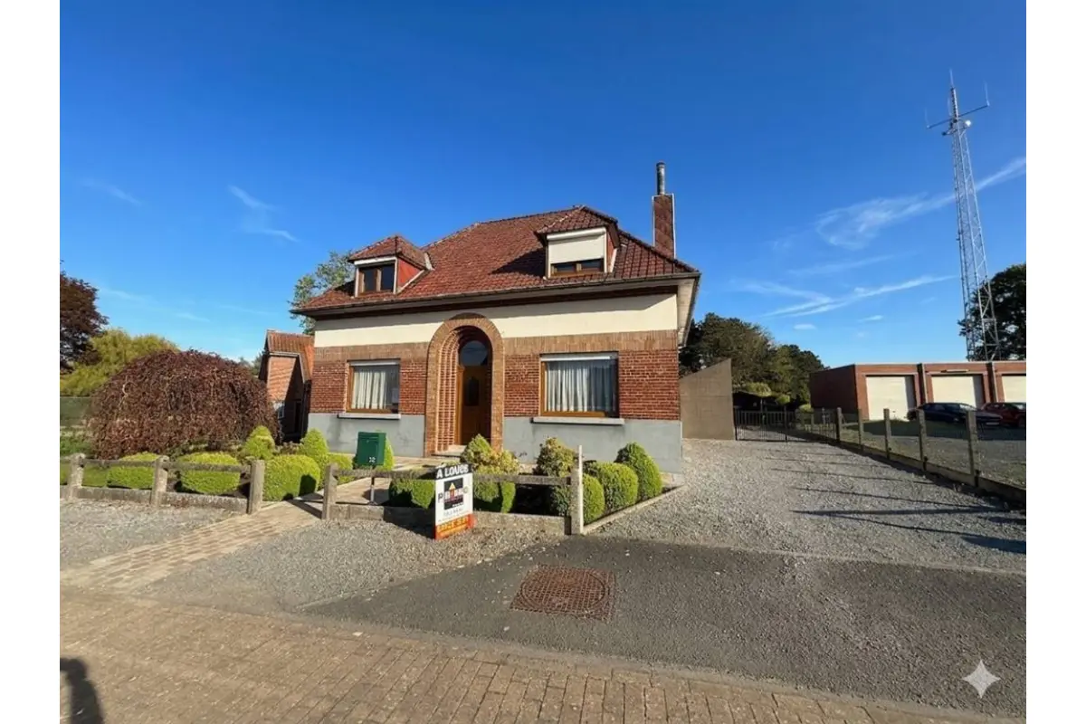 Maison à louer à Buissenal 7911 900.00€ 3 chambres 150.00m² - annonce 742893