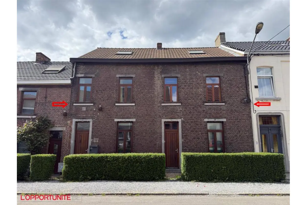 Maison à vendre à Jumet 6040 199000.00€ 5 chambres 295.00m² - annonce 742841