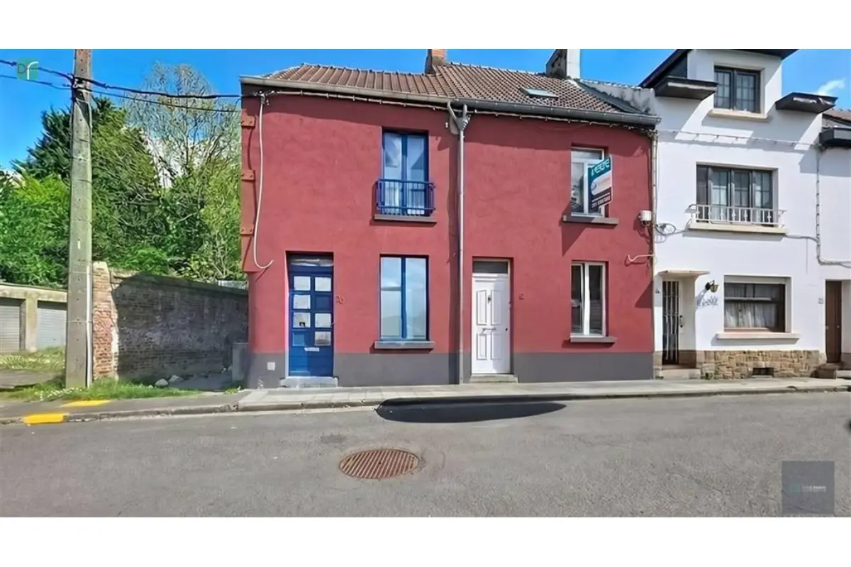 Maison à vendre à Châtelet 6200 180000.00€ 3 chambres 122.00m² - annonce 743598