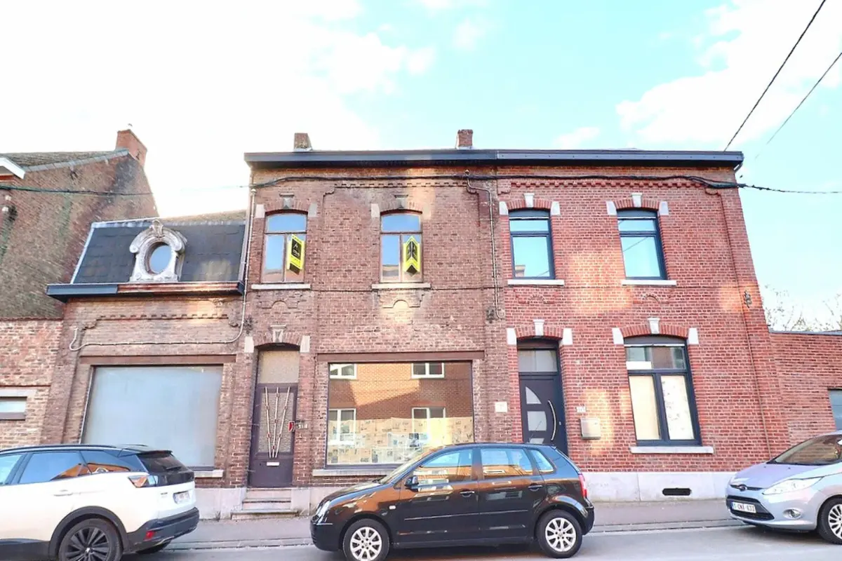 Maison à vendre à Anderlues 6150 135000.00€ 3 chambres 160.00m² - annonce 743705