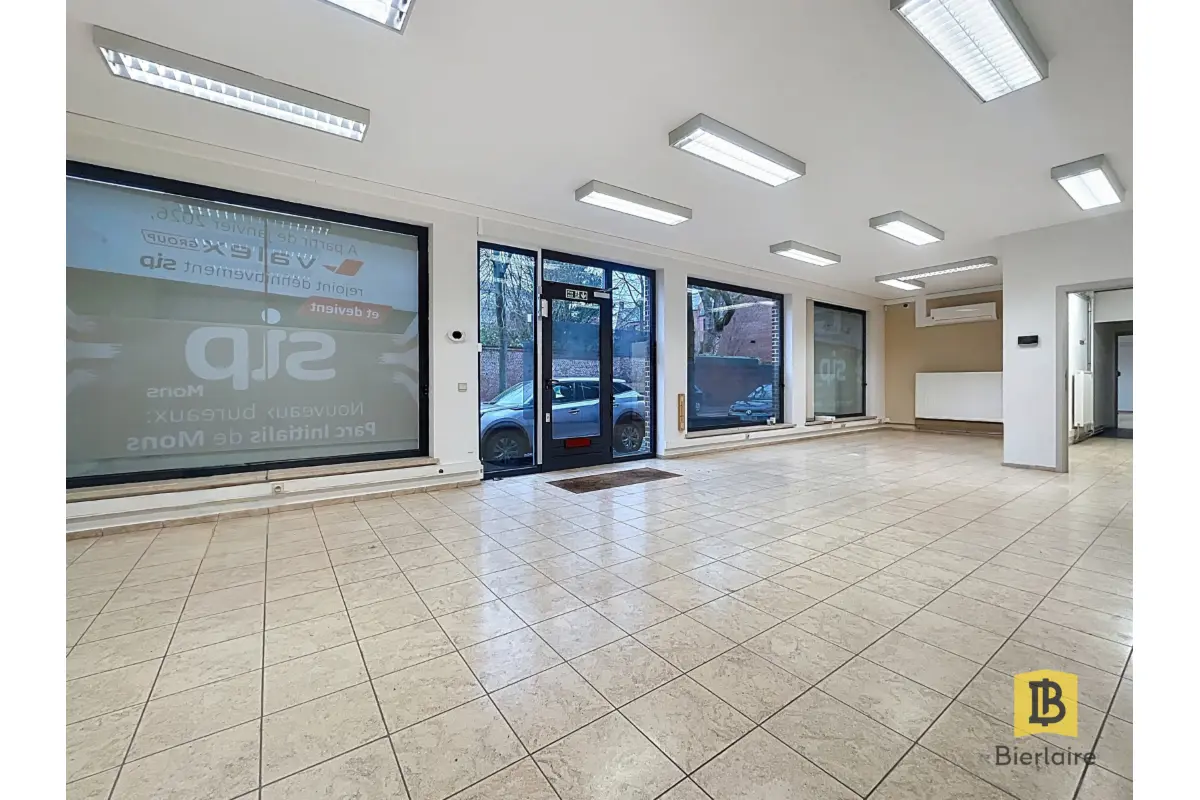 Commerce à vendre à Mons 7000 199000.00€  chambres 142.00m² - annonce 744019
