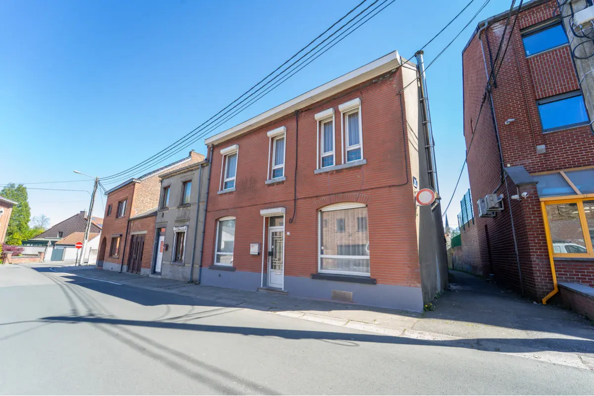 Maison à vendre à Wanfercée-Baulet 6224 148000.00€ 2 chambres 115.00m² - annonce 743699
