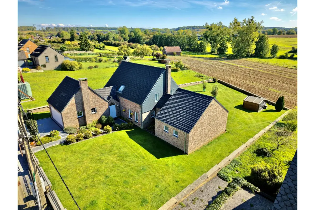 Villa à vendre à Gerpinnes 6280 599000.00€ 4 chambres 281.00m² - annonce 744001