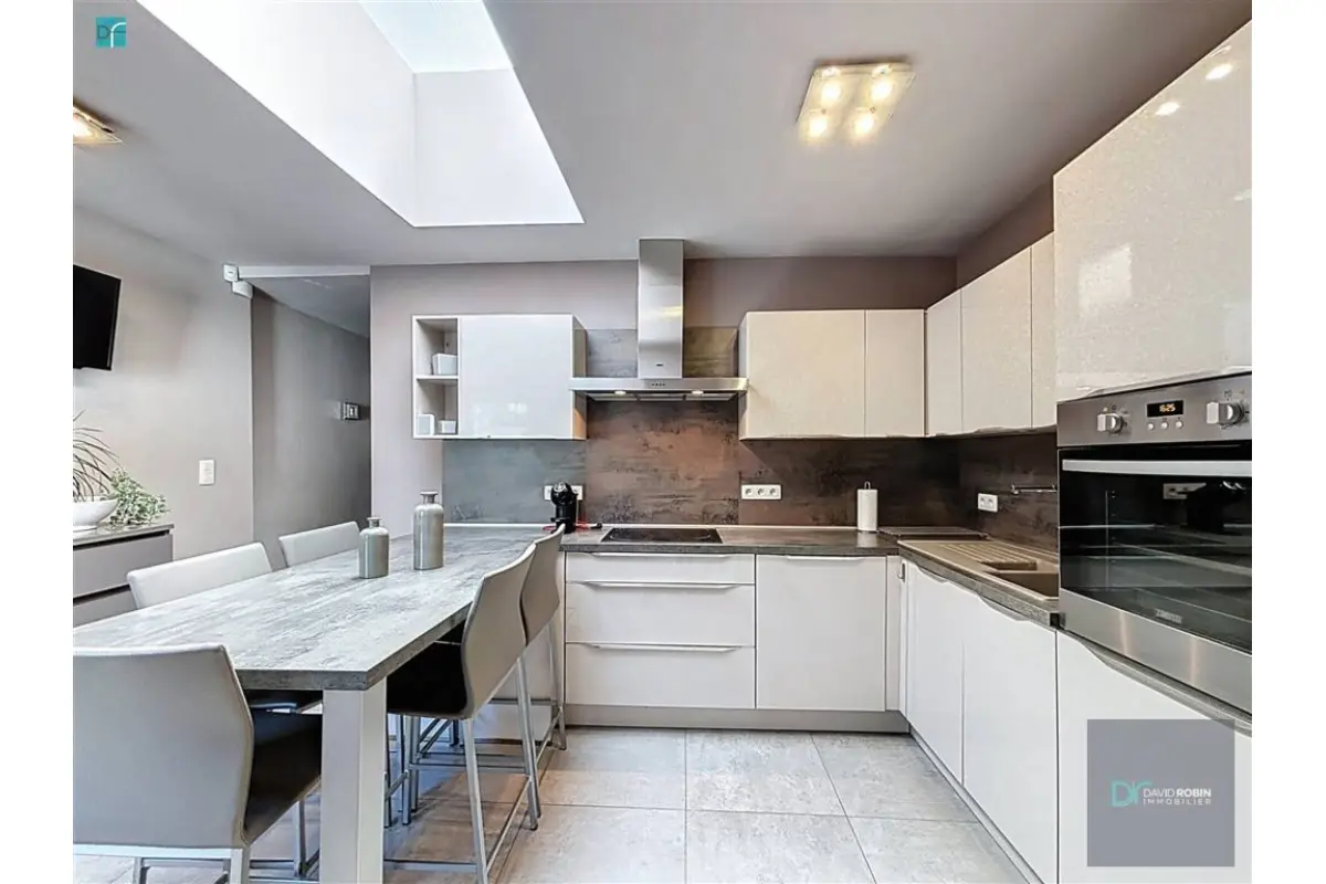 Maison à vendre à Jumet 6040 239000.00€ 2 chambres 120.00m² - annonce 743602