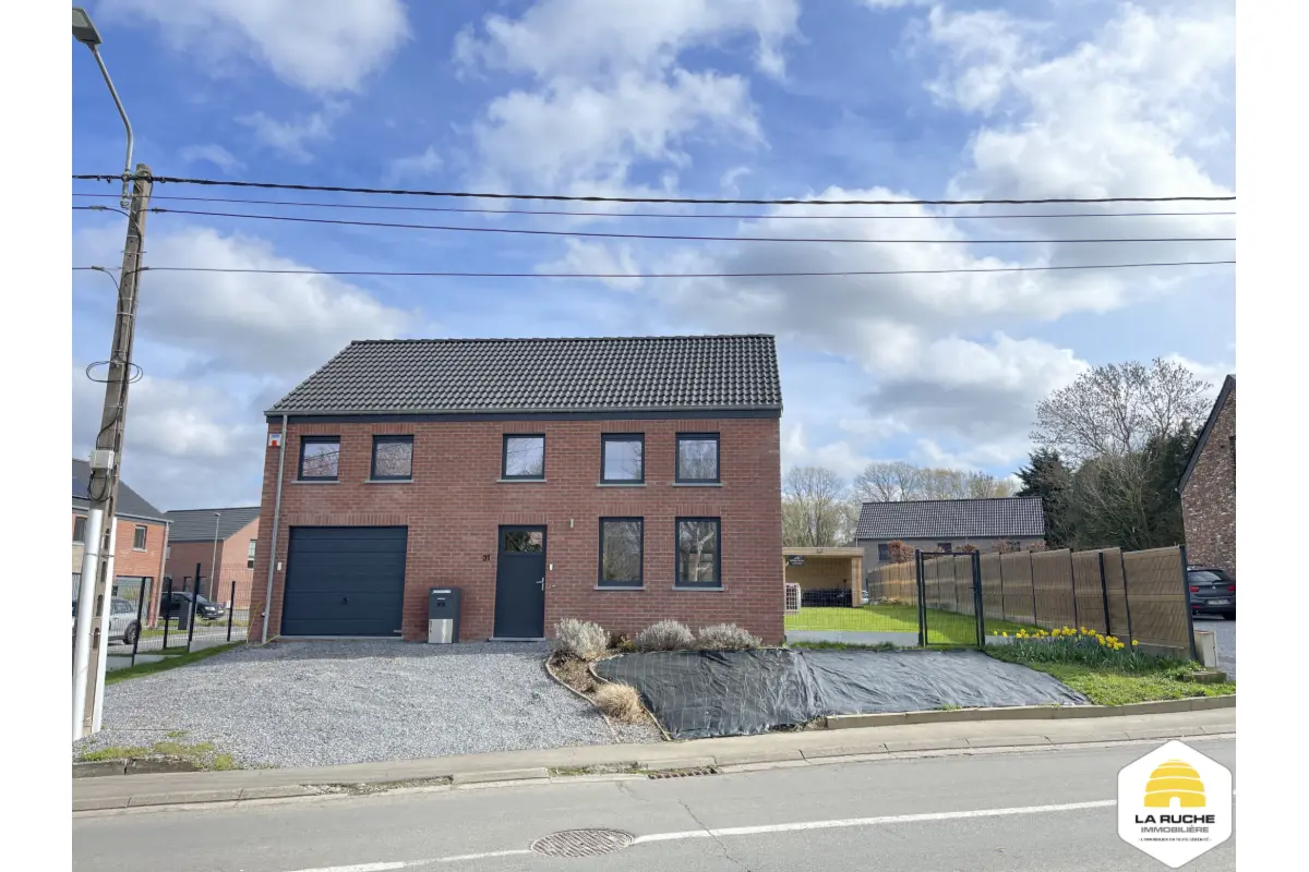 Maison à vendre à Ham-sur-Heure 6120 360000.00€ 3 chambres 120.00m² - annonce 744825