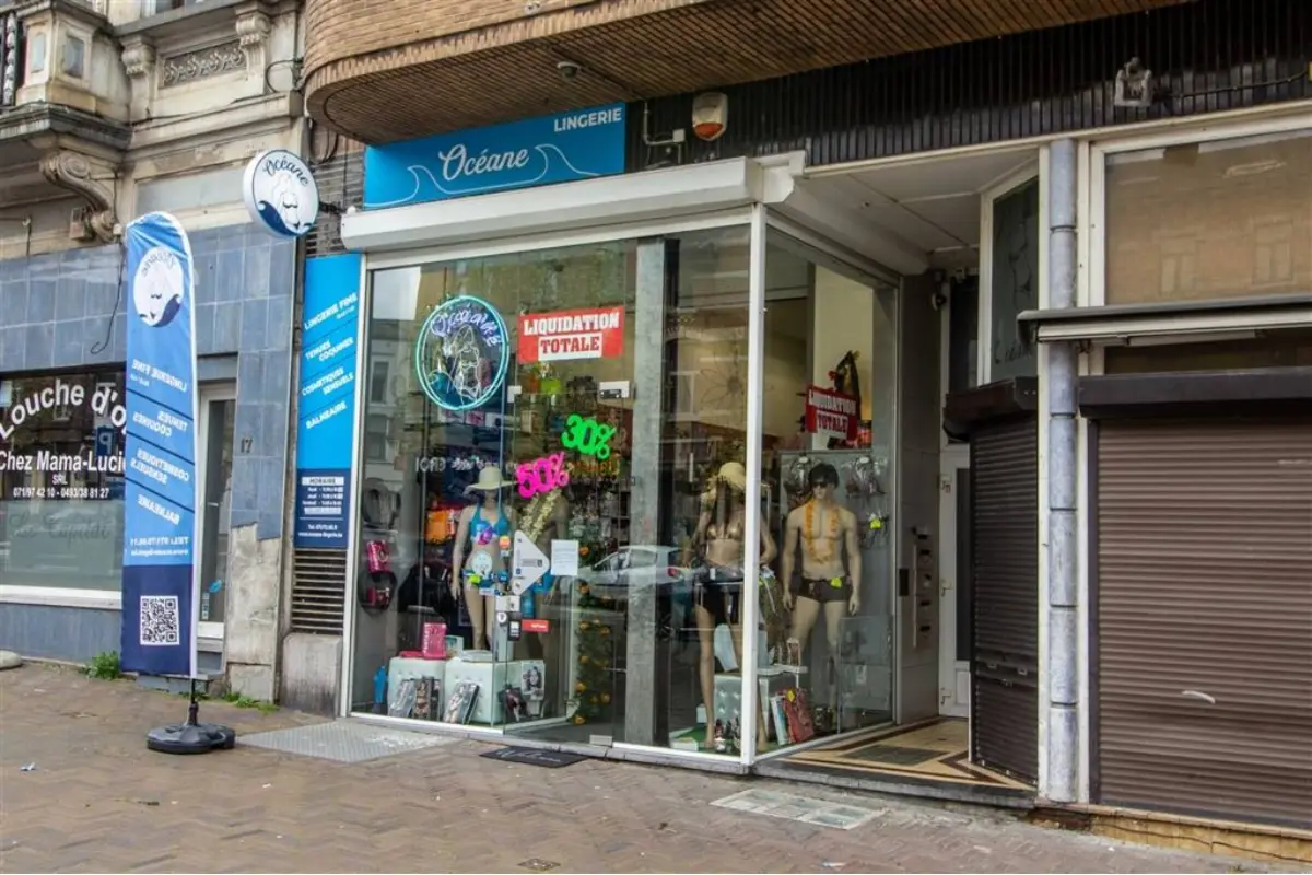 Commerce à  à Charleroi 6000 875.00€  chambres 75.00m² - annonce 744393