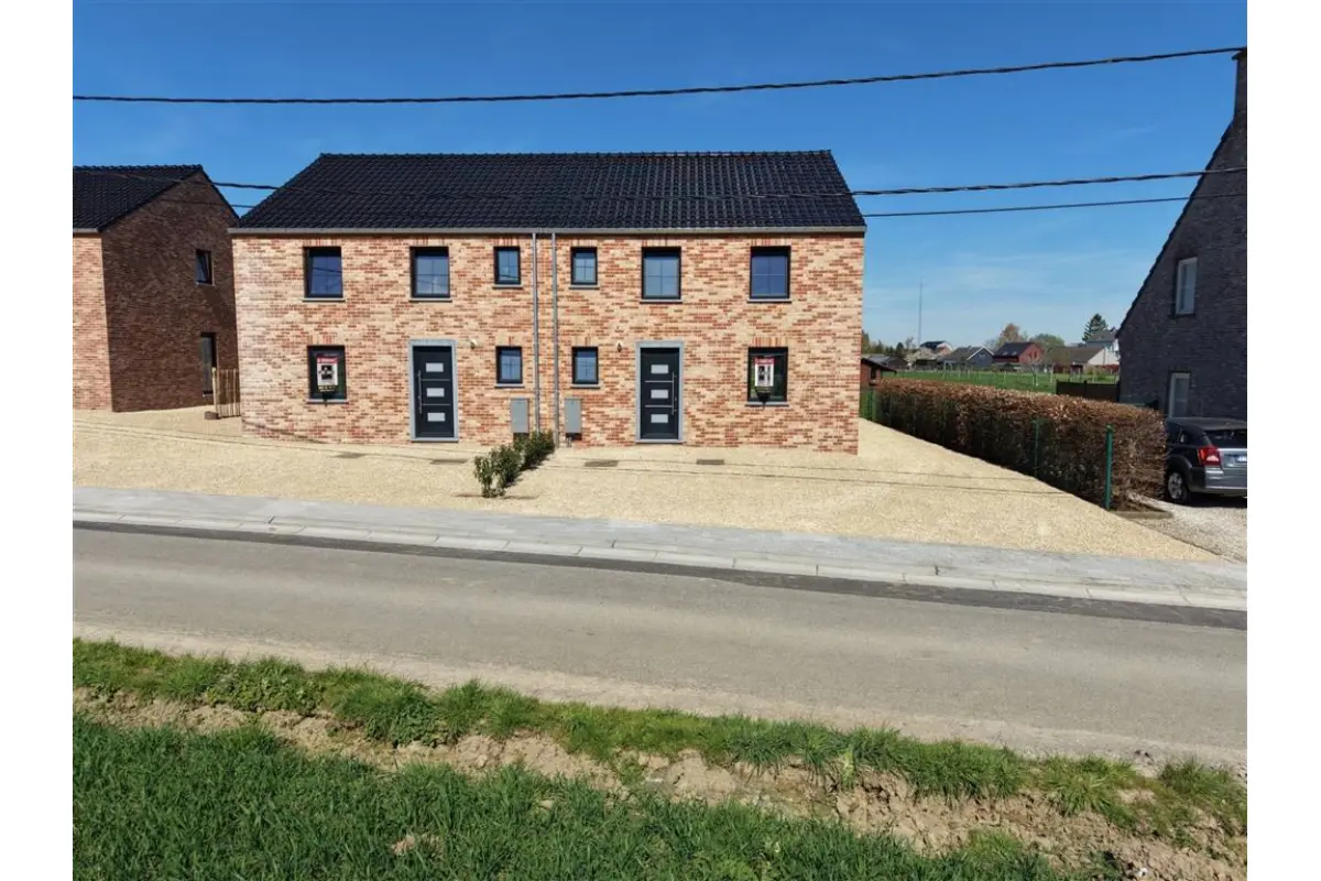 Maison à vendre à Ath 7800 320000.00€ 3 chambres 141.00m² - annonce 744693