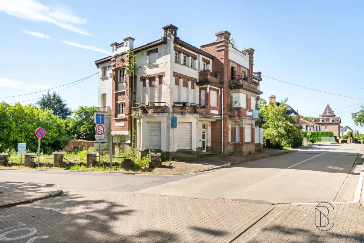 Immeuble mixte à vendre à Mont-de-l'Enclus 7750 540000.00€ 11 chambres 600.00m² - annonce 744795