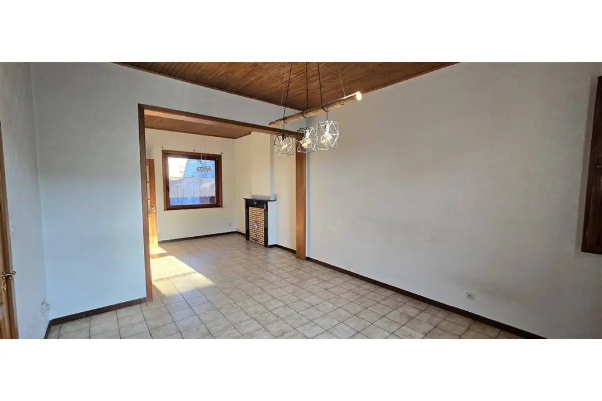 Maison à  à Péruwelz 7600 150000.00€ 3 chambres 165.00m² - annonce 744692