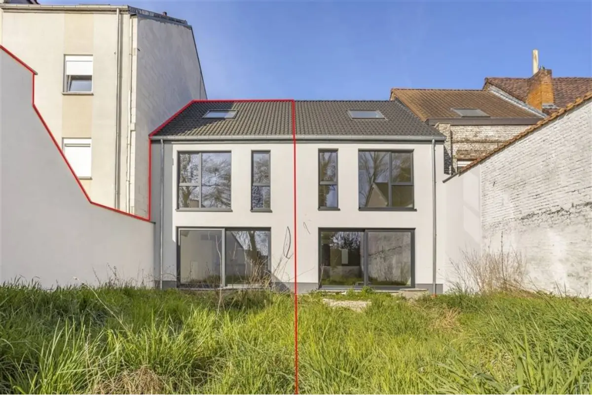 Maison à  à Leuze-en-Hainaut 7900 249970.00€ 3 chambres 106.00m² - annonce 745140