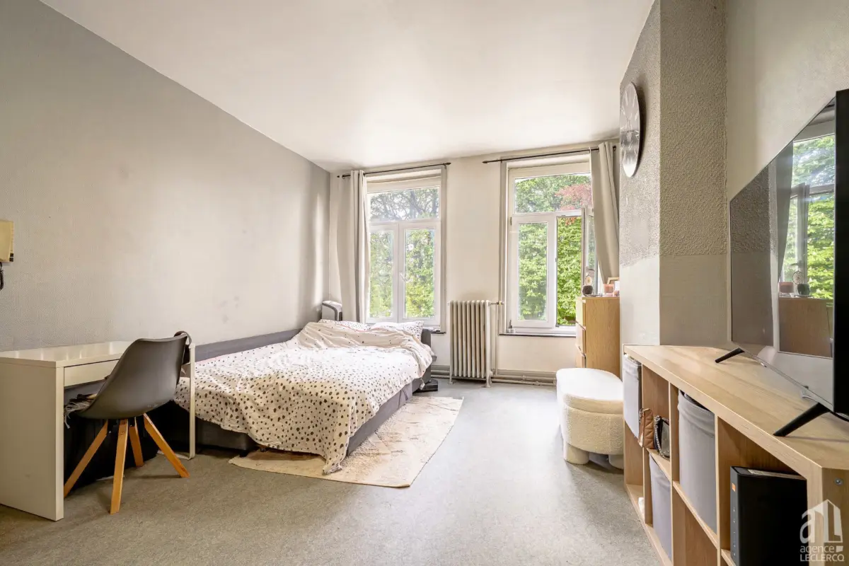 Studio à  à Tournai 7500 450.00€  chambres 34.00m² - annonce 744727