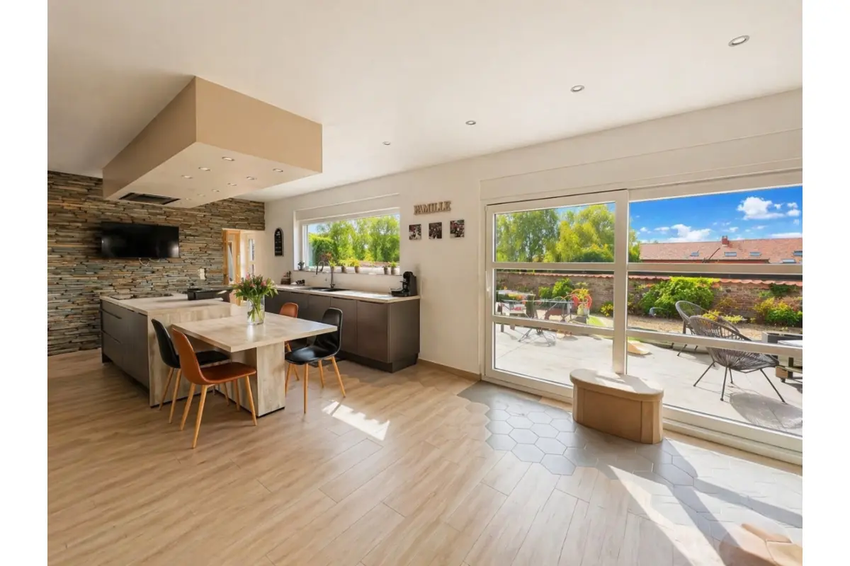 Maison à vendre à Esplechin 7502 365000.00€  chambres 239.00m² - annonce 746103