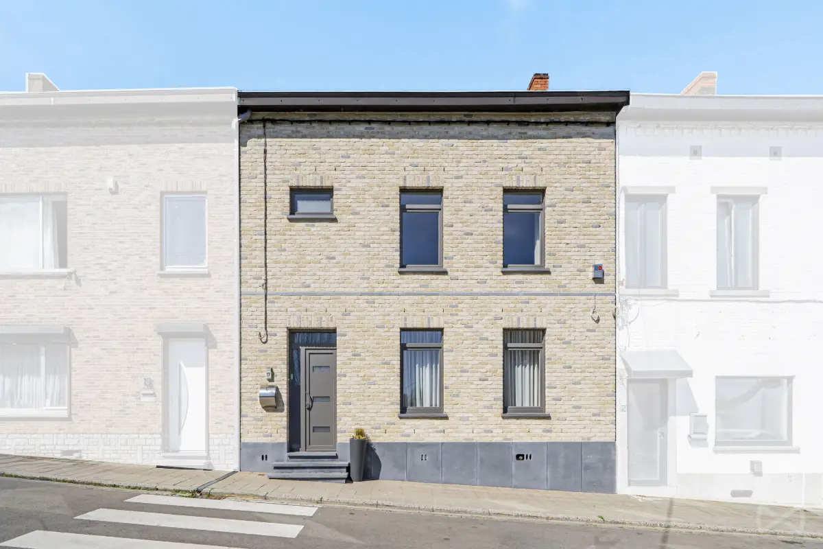 Villa à vendre à Jumet 6040 307000.00€ 4 chambres 203.00m² - annonce 745324