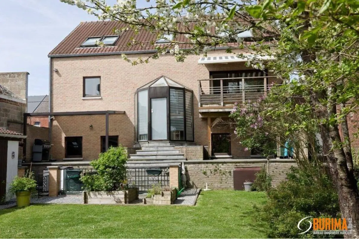 Commerce à vendre à Erquelinnes 6560 480000.00€ 3 chambres 335.00m² - annonce 745940