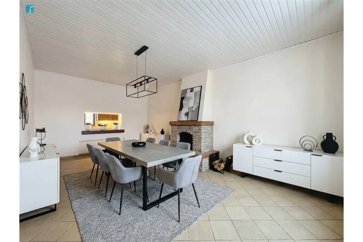Maison à vendre à Wanfercée-Baulet 6224 299000.00€ 4 chambres 200.00m² - annonce 745641