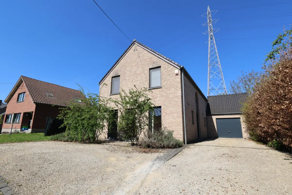 Maison à vendre à Obourg 7034 375000.00€ 4 chambres 200.00m² - annonce 746395