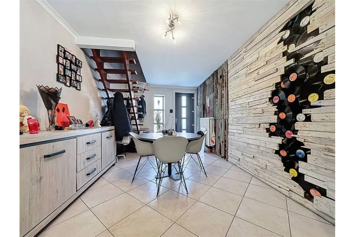 Maison à vendre à Jemappes 7012 160000.00€ 3 chambres 130.00m² - annonce 746556