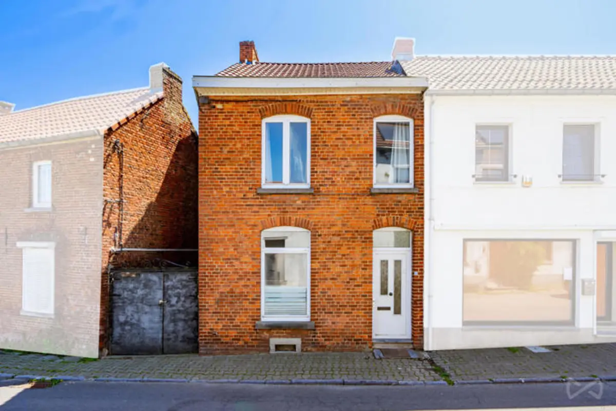 Maison à vendre à Hennuyères 7090 265000.00€ 2 chambres 203.00m² - annonce 746697