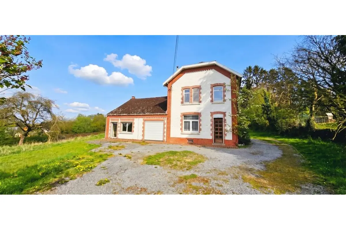 Maison à vendre à Bourlers 6464 150000.00€ 3 chambres 184.00m² - annonce 747475